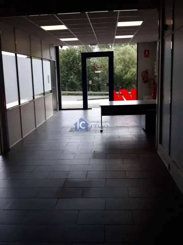 Nau industrial de lloguer en San Cibrao das Viñas