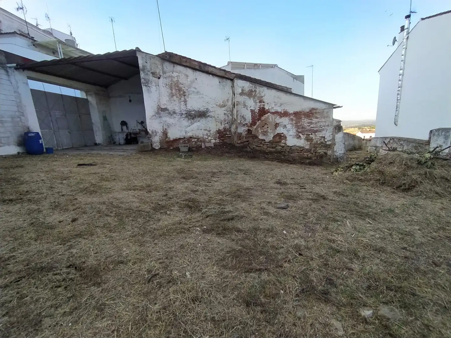 Casa adosada en venda en Jerez de los Caballeros amb Jardí privat