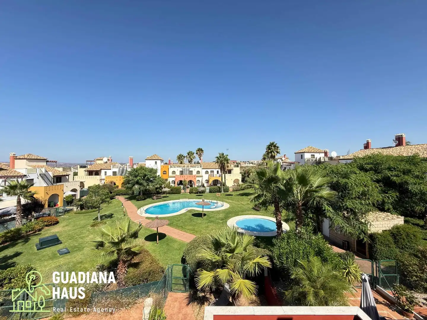 Casa a schiera con piscina in vendita a MIGUEL DE UNAMUNO 20, imagen 41