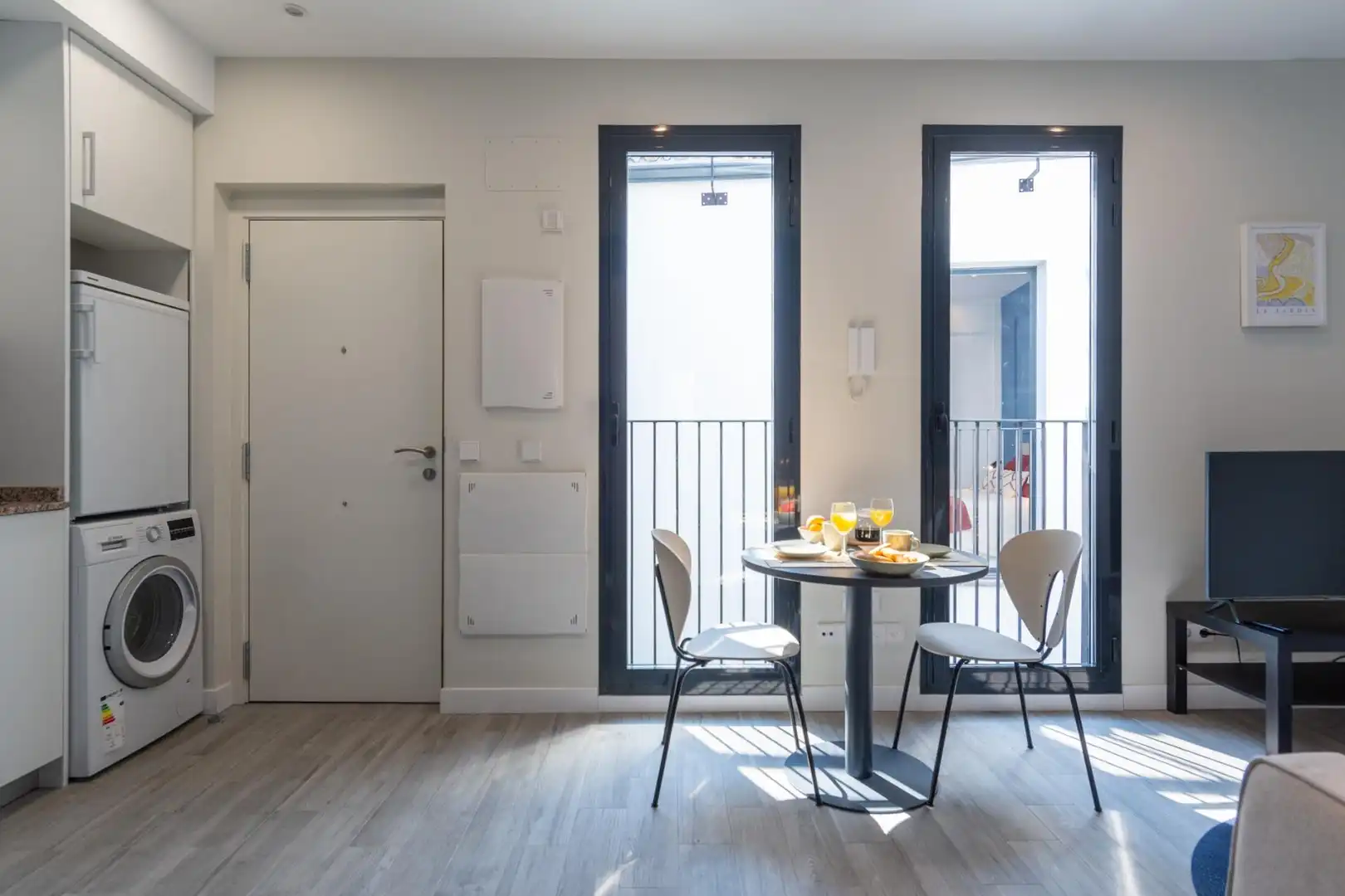 Balcony of Study for rent in Madrid  with Air Conditioner, Heating and Furnished