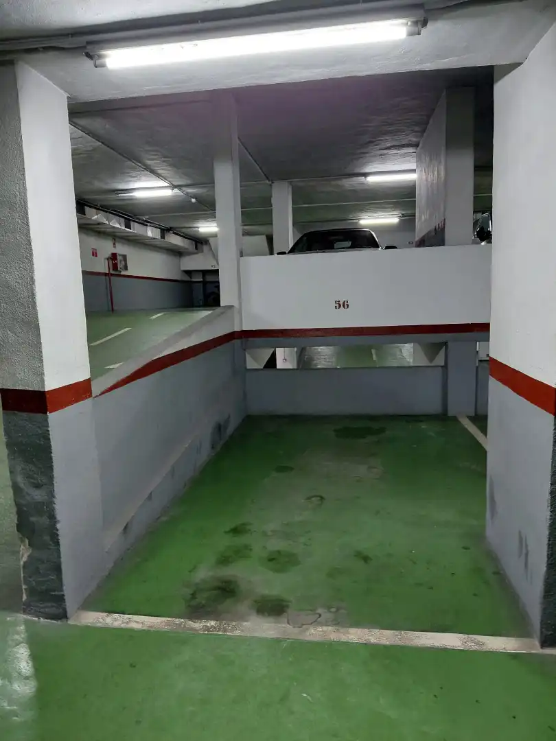 Individual con ascensor en venta en Ponent, imagen 2