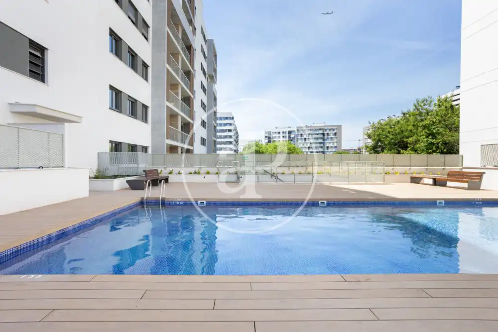 Piscina de Piso en venta en Valencia con Aire acondicionado, Calefacción y Jardín privado