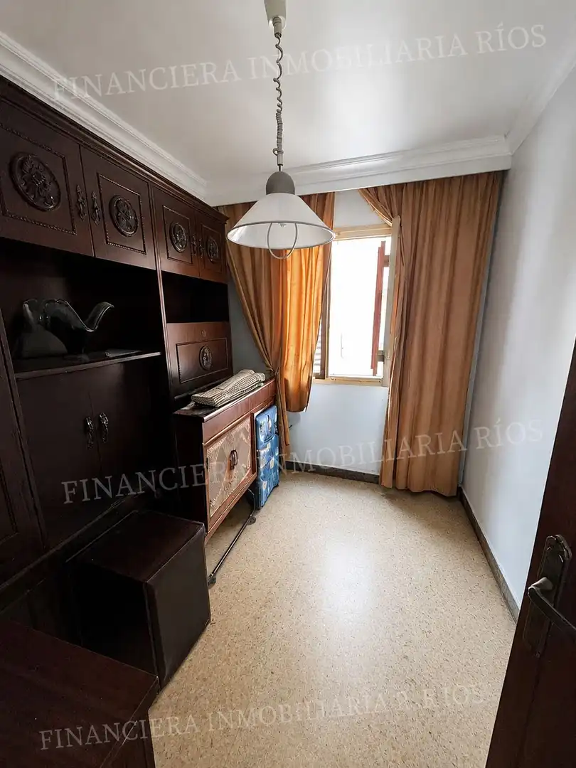 Bedroom of Flat for sale in Sevilla