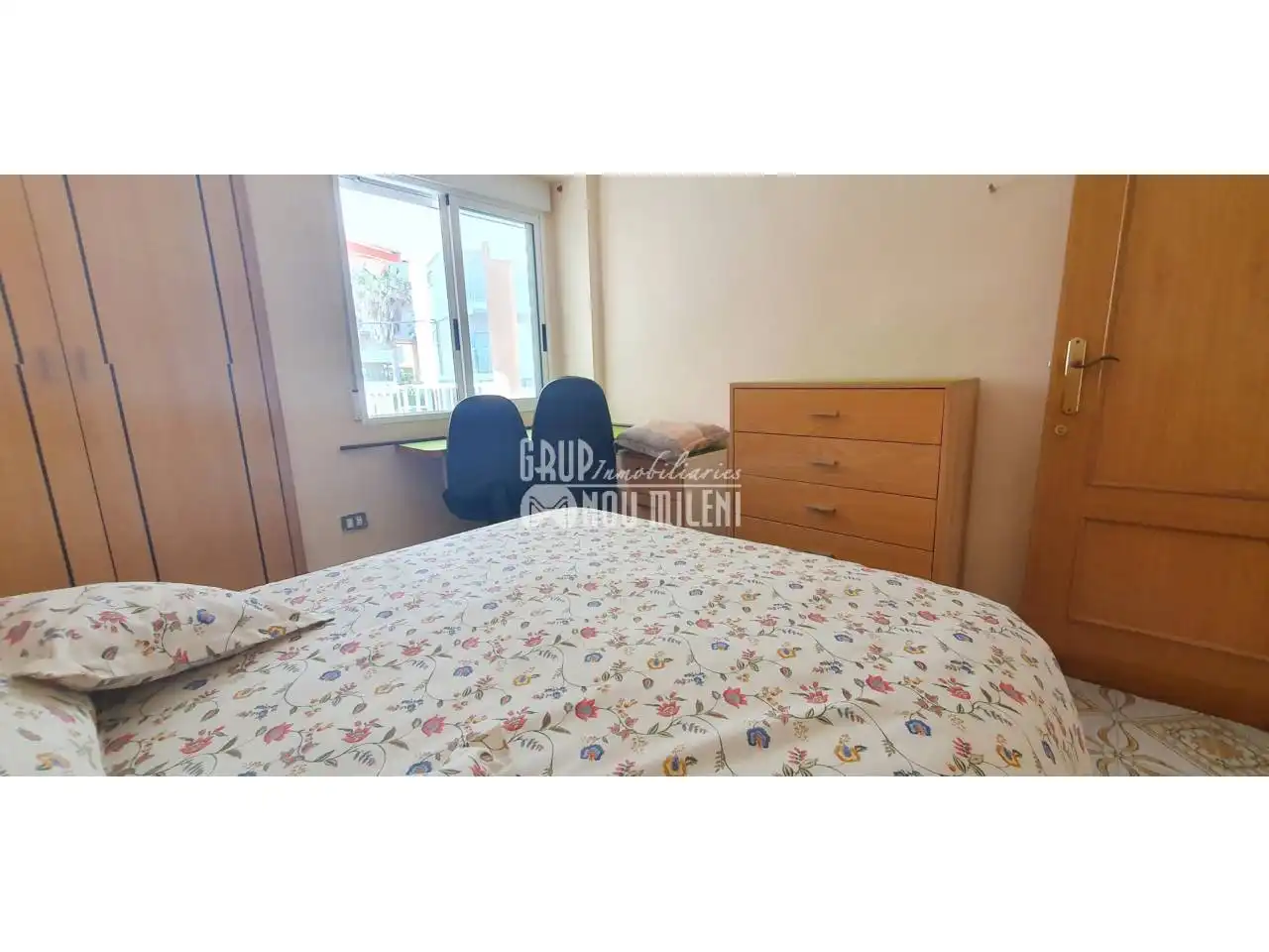 Bedroom of Apartments for rent in Valencia  with Air Conditioner, Heating and Terrace