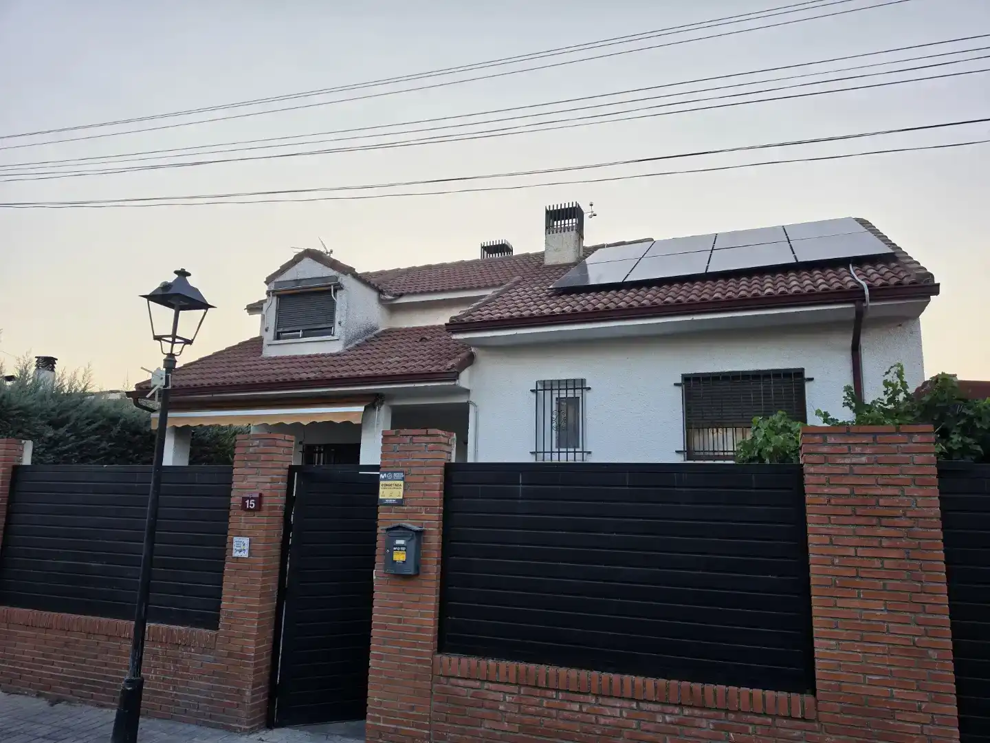Vista exterior de Casa o xalet en venda en Valdetorres de Jarama amb Piscina