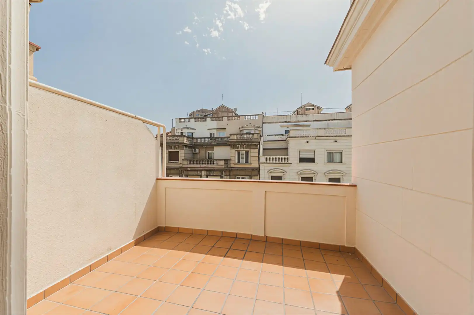 Wohnung mit Terrasse zum Verkauf in Carrer de València, imagen 23