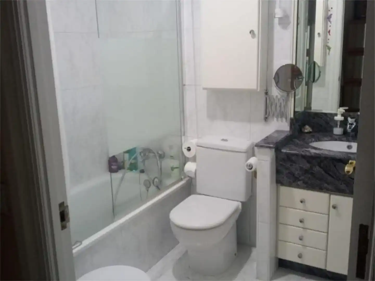 Badezimmer von Maisonette zum Verkauf in  Logroño mit Parkett und Abstellraum