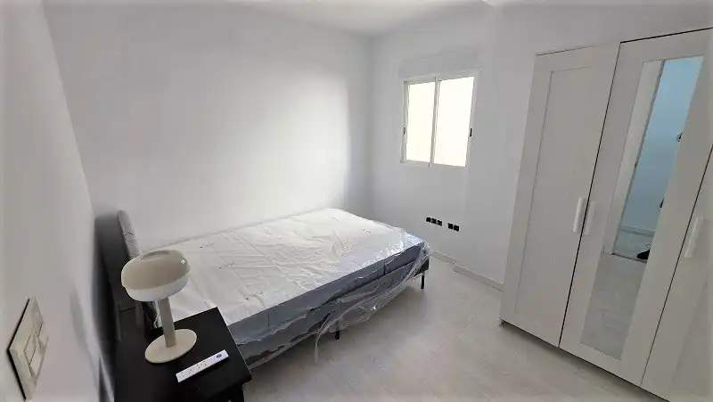 Bedroom of Flat for rent in Elche / Elx  with Parquet flooring, Furnished and Oven