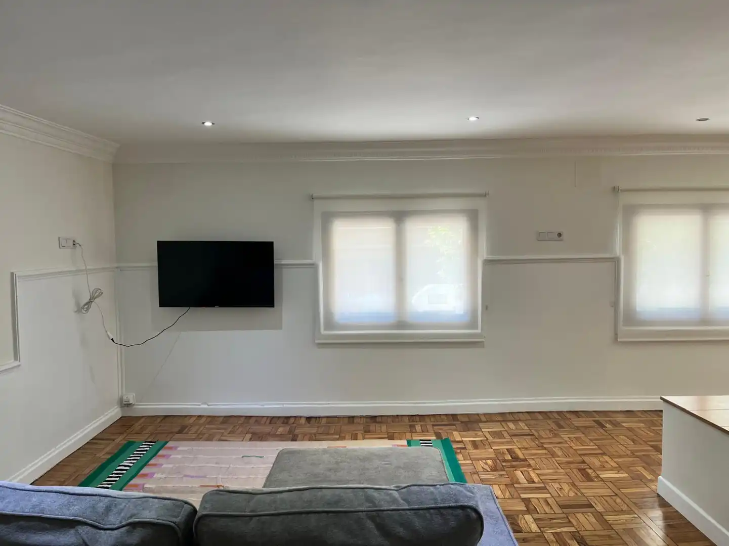 Living room of Flat for rent in Gijón   with Heating and Parquet flooring