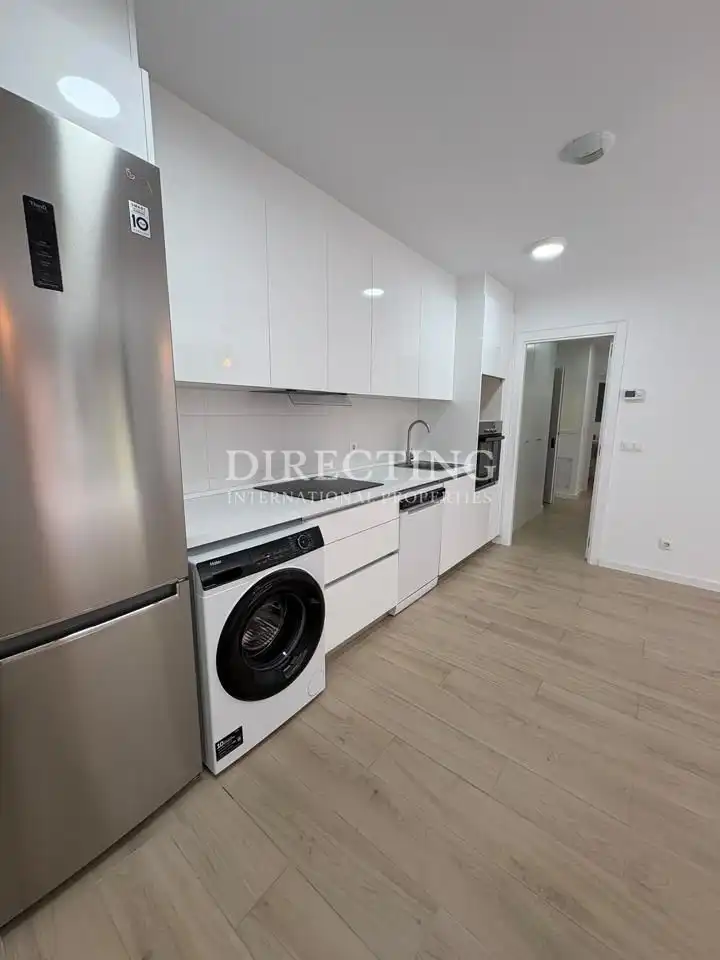 Cocina de Piso de alquiler en Madrid con Aire acondicionado, Balcón y Piscina comunitaria