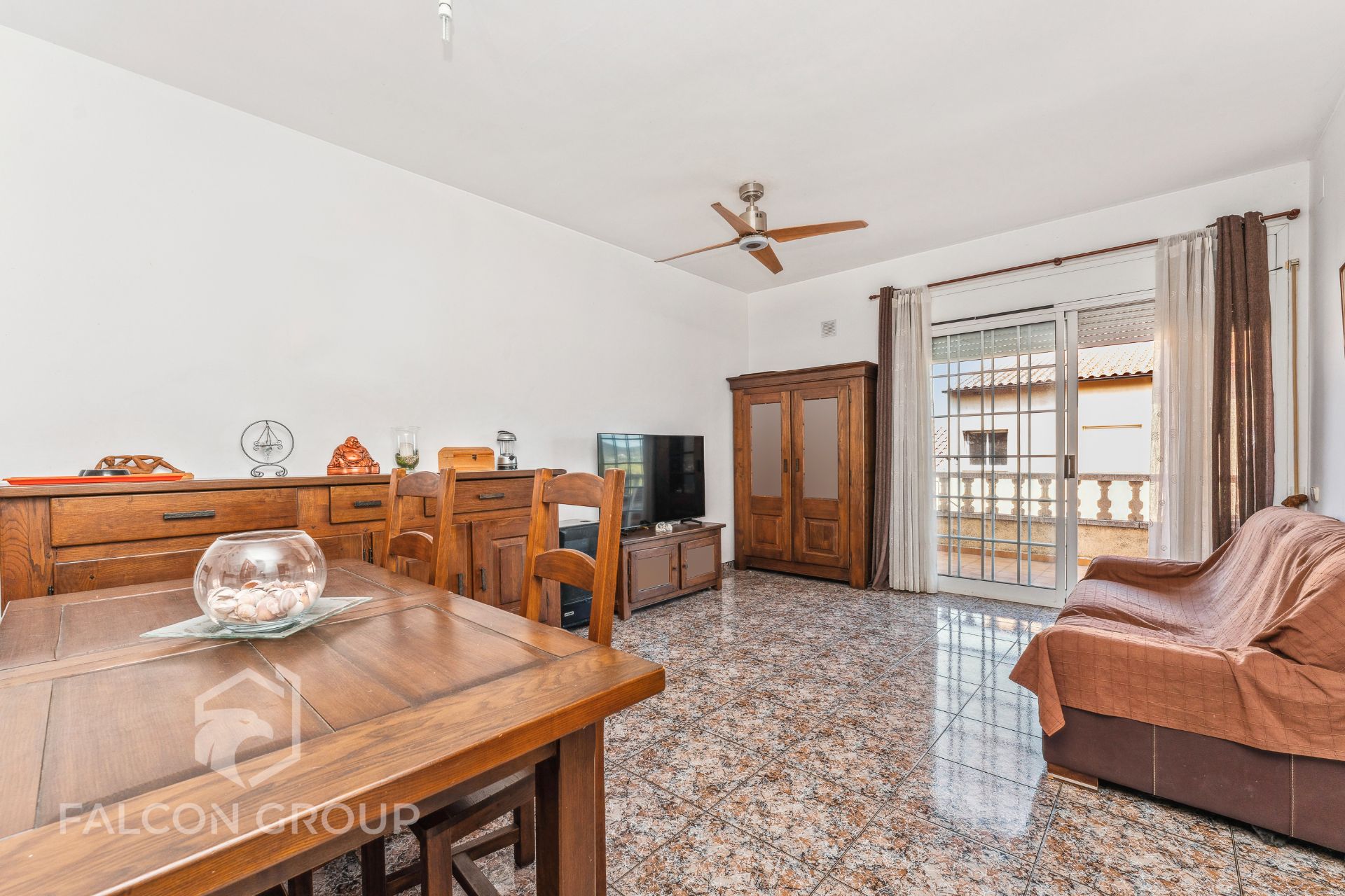 Sala d'estar de Casa adosada en venda en Masllorenç amb Jardí privat, Terrassa i Balcó