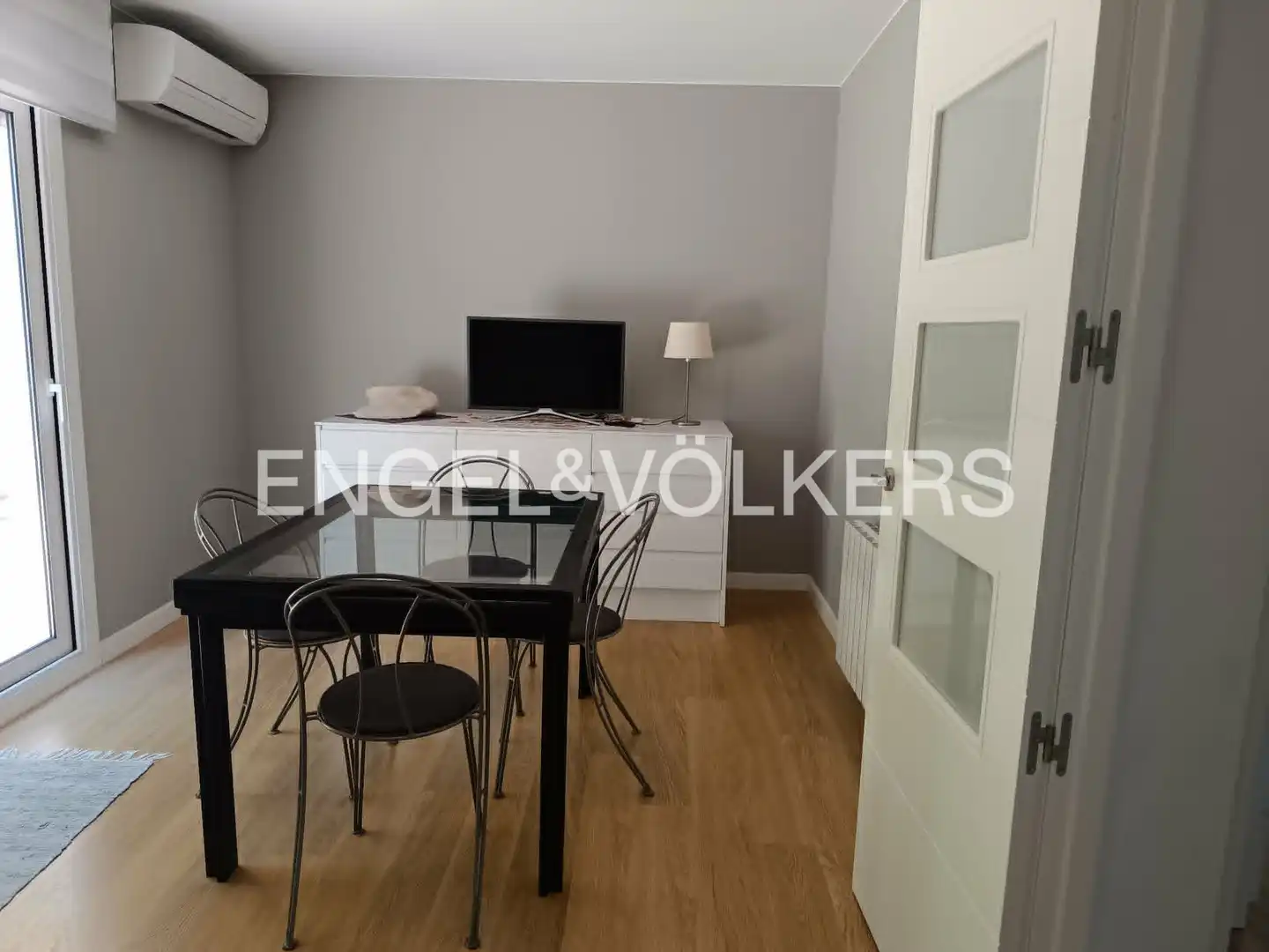Menjador de Casa o xalet en venda en Ullastrell amb Calefacció, Parquet i Piscina