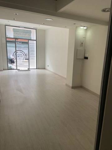Local comercial en Alquiler en Oviedo - Avenida de Pumarín, 31 en Milán - Pumarín