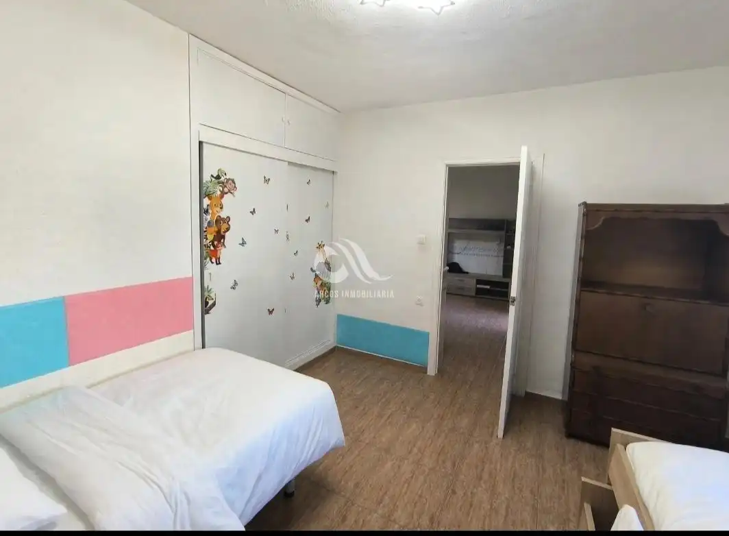 Dormitori de Casa o xalet en venda en Córdoba