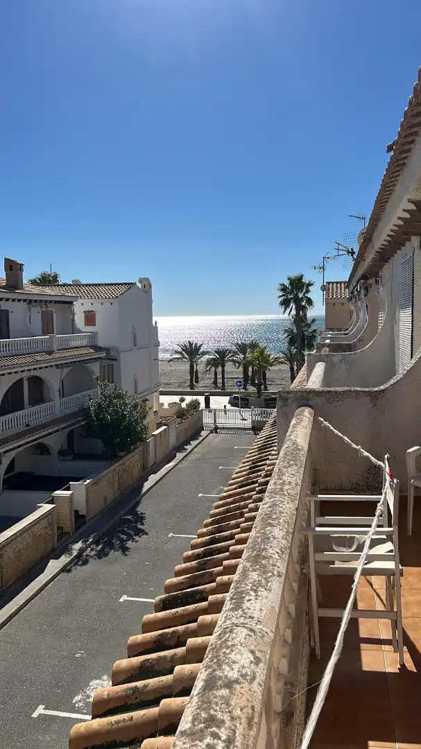 Außenansicht von Maisonette zum Verkauf in Santa Pola mit Klimaanlage, Heizung und Privatgarten