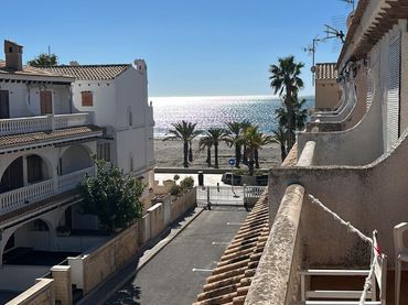 Triplex avec balcon à vendre à Calle Veintiocho de Diciembre