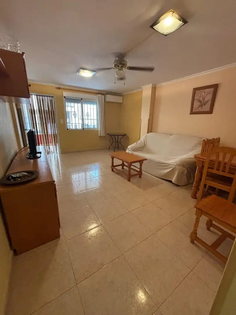 Sala d'estar de Pis en venda en Los Alcázares amb Aire condicionat i Terrassa