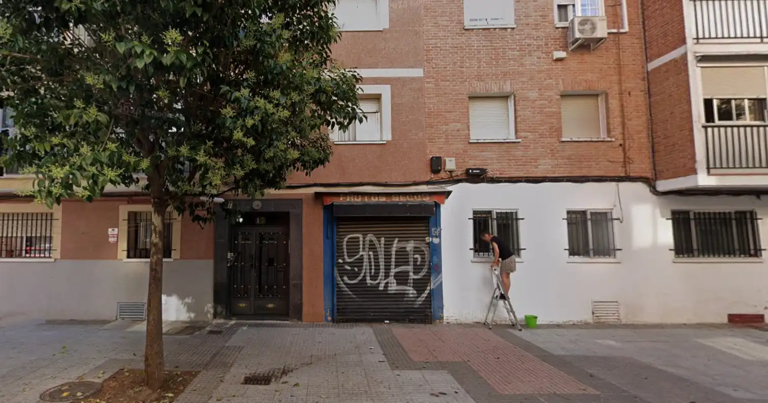 Vista exterior de Pis en venda en Leganés