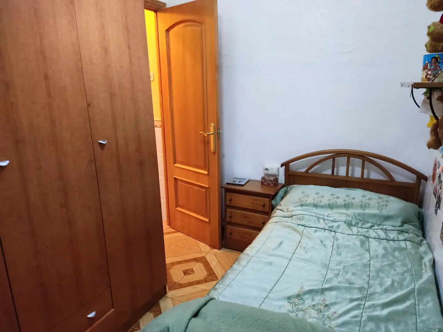 Habitación de Casa adosada en venta en Benifairó de la Valldigna con Aire acondicionado, Calefacción y Trastero