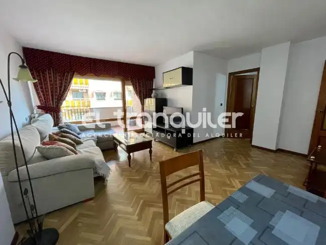 Exterior view of Flat for rent in Leganés  with Parquet flooring, Terrace and Furnished