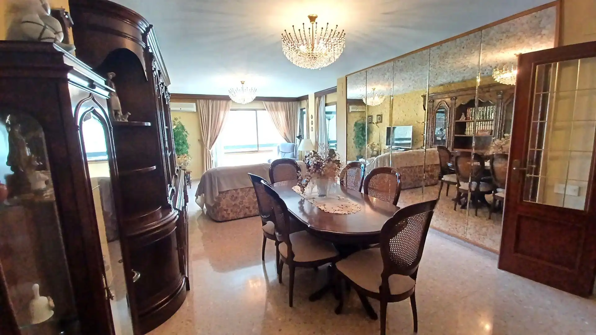Comedor de Piso en venta en Valencia con Aire acondicionado, Calefacción y Trastero
