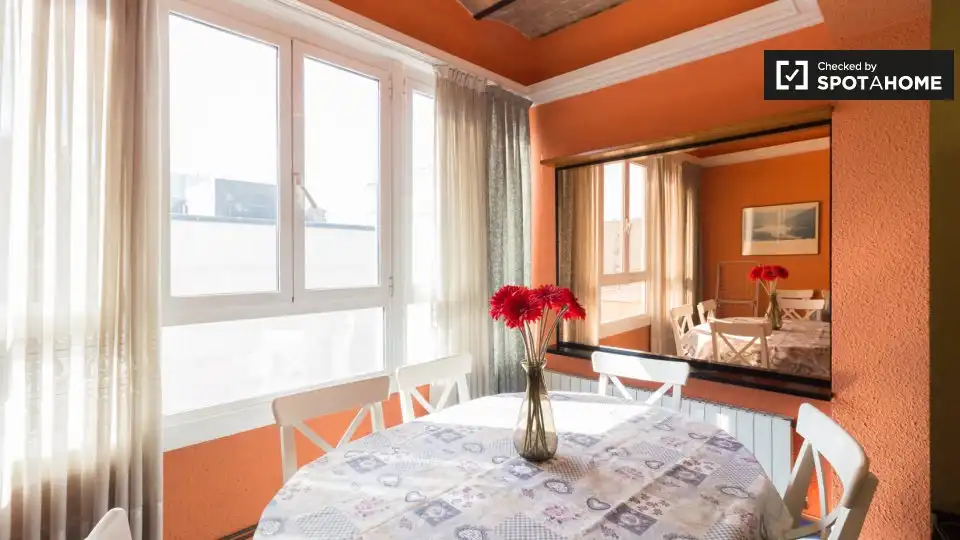Flat with terrace to rent in Eixample, imagen 6