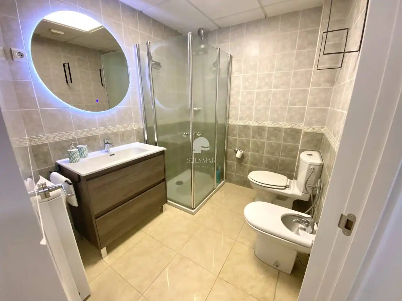 Badezimmer von Wohnung zur Miete in Vélez-Málaga mit Klimaanlage, Terrasse und Möbliert