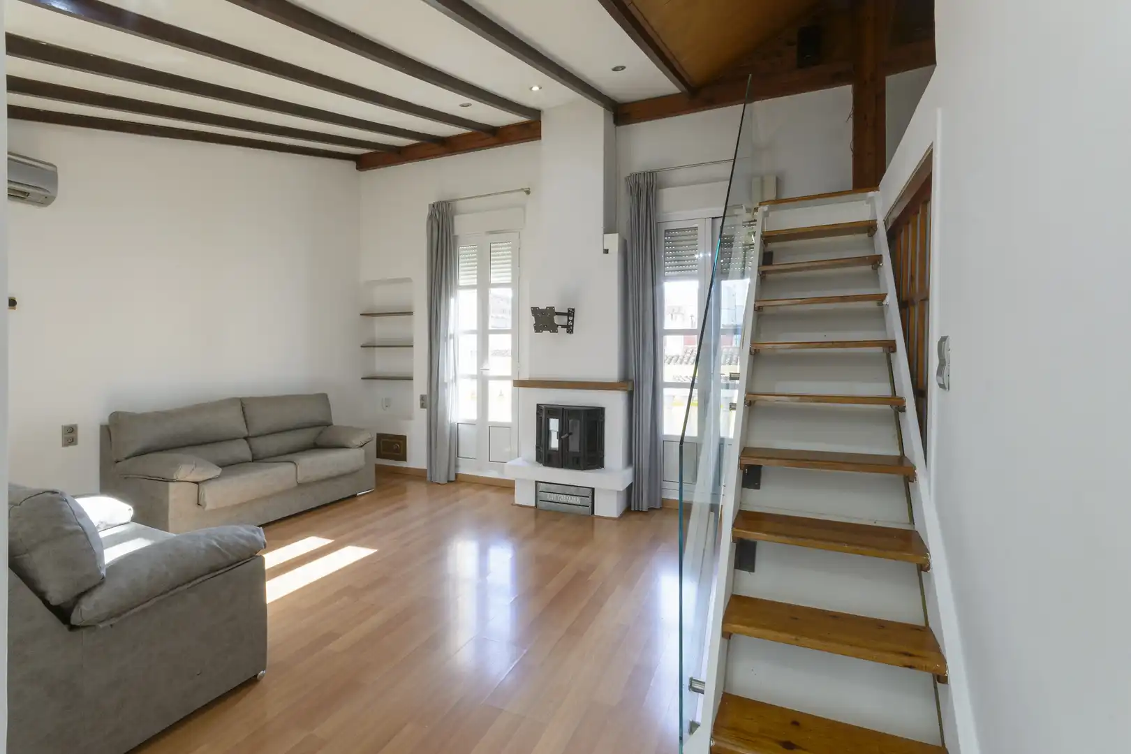 Sala de estar de Casa o chalet en venta en Gandia con Aire acondicionado, Parquet y Balcón