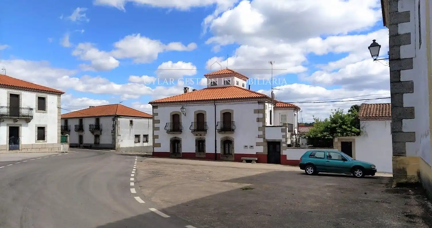 Vista exterior de Casa o xalet en venda en Fuenteliante amb Calefacció, Moblat i Forn