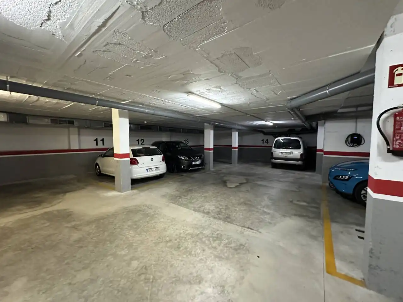 Parcheggio con ascensore in vendita a Plaza Manuel Raventós 3