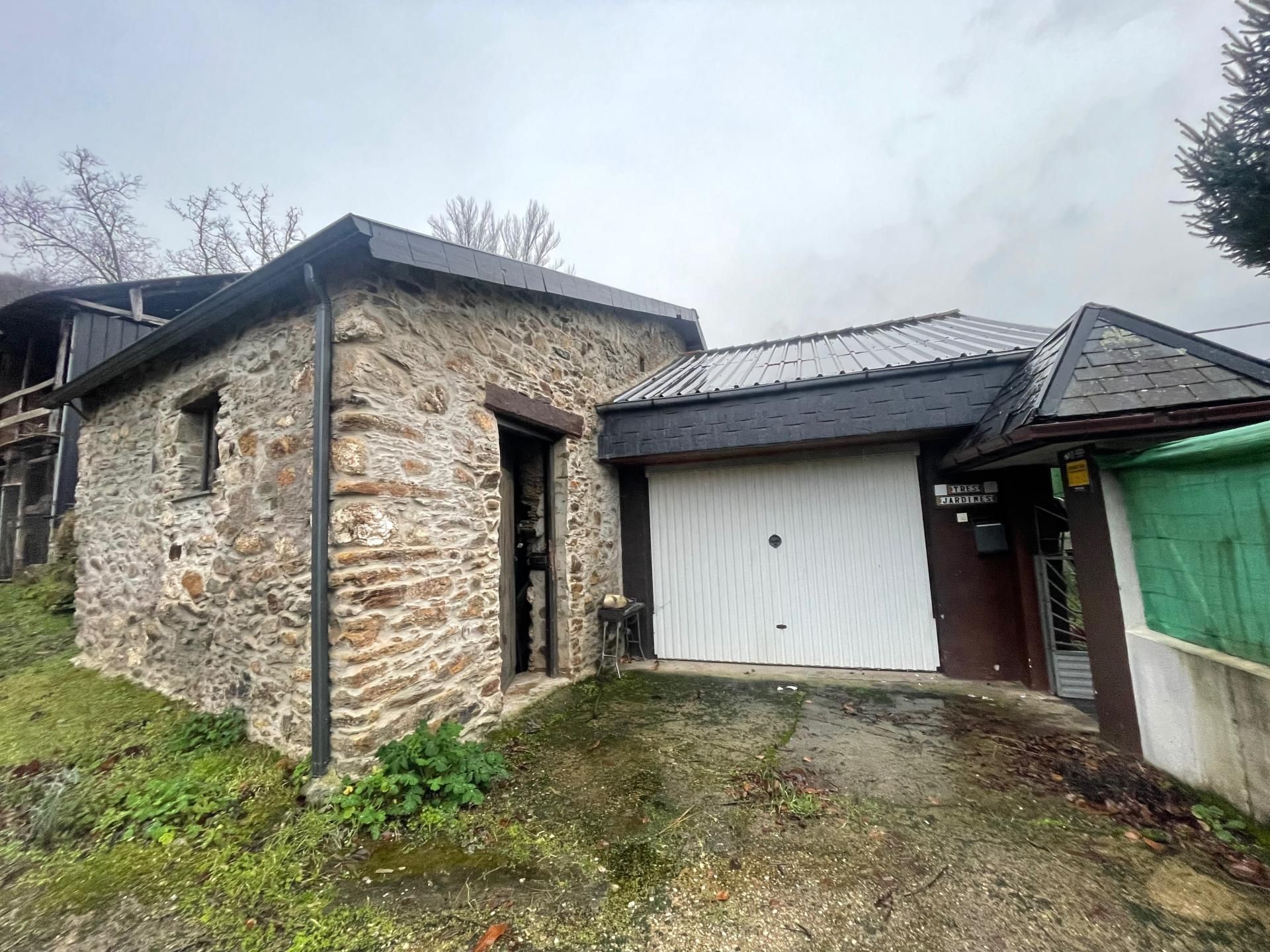 Vista exterior de Finca rústica en venta en Ponferrada con Calefacción y Terraza