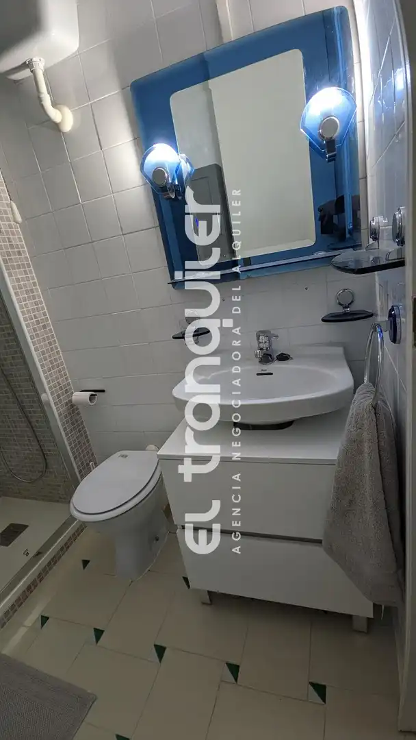Badezimmer von Wohnung zum Verkauf in Madrid mit Klimaanlage, Parkett und Terrasse