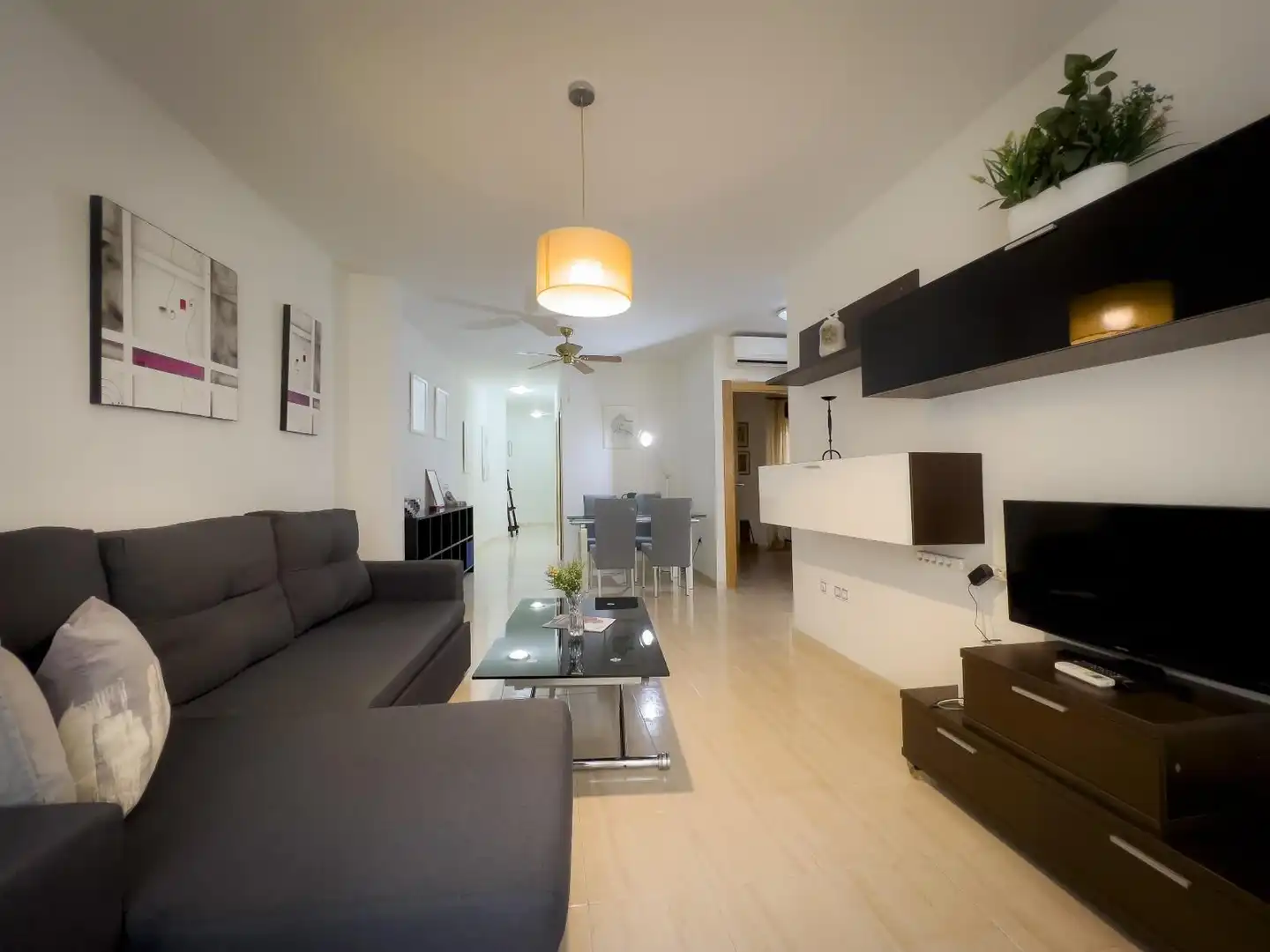 Sala de estar de Piso de alquiler en Málaga con Aire acondicionado y Amueblado