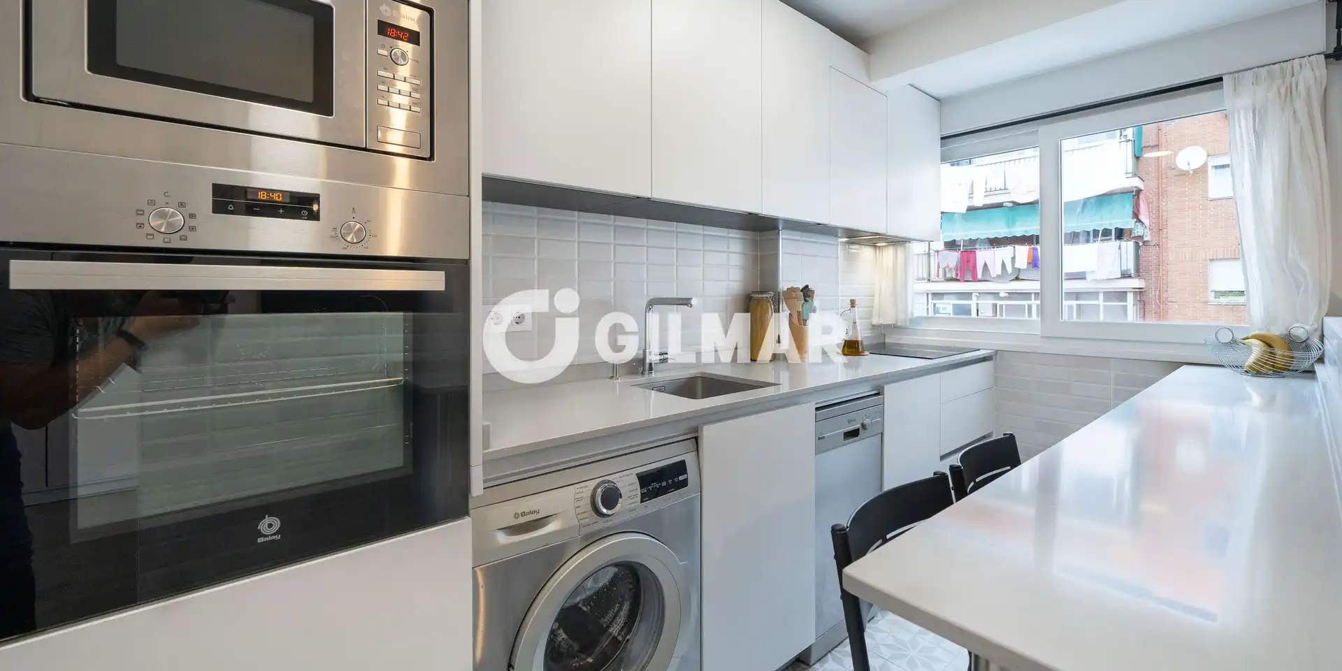 Kitchen of Flat for sale in Ciudad Lineal
