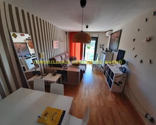 Living room of Flat for sale in Salamanca Capital  with Air Conditioner and Heating