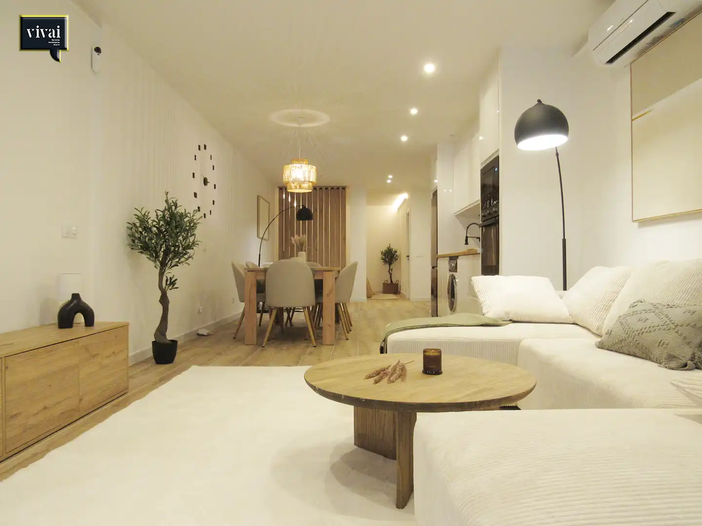 Sala de estar de Estudio en venta en Tetuán