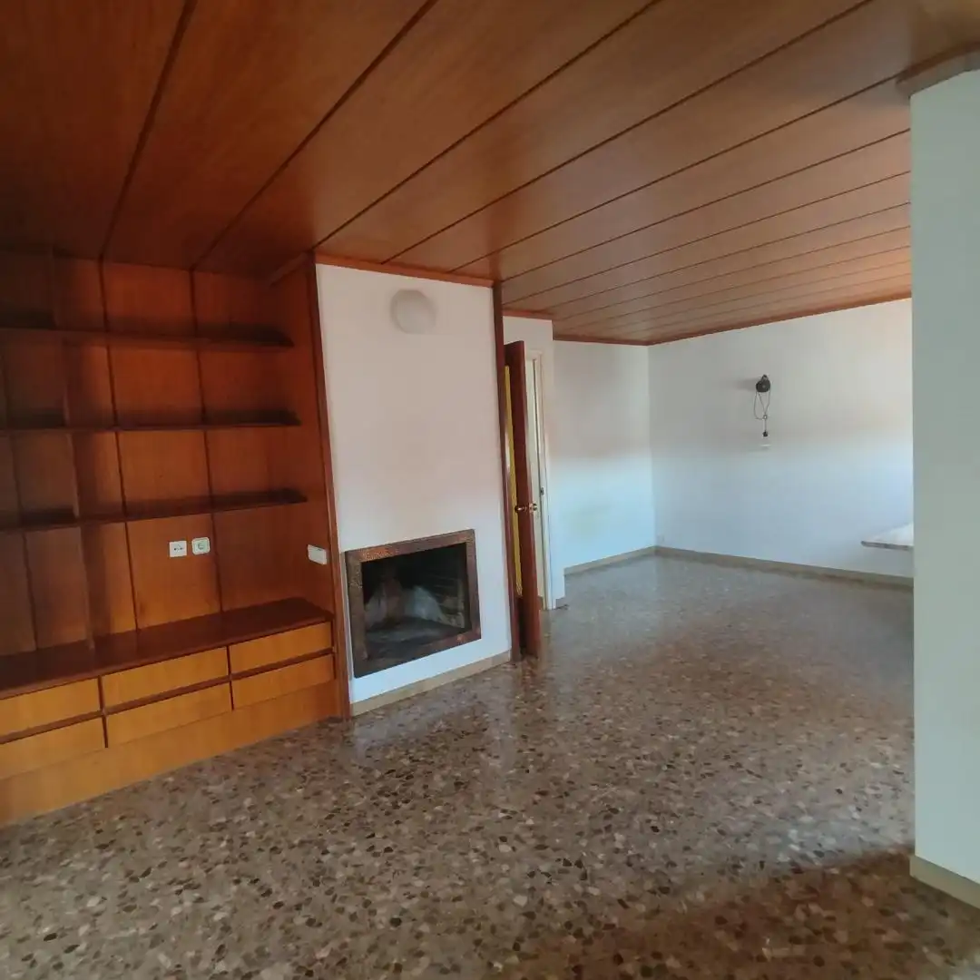 Sala de estar de Ático de alquiler en Navàs con Calefacción y TV