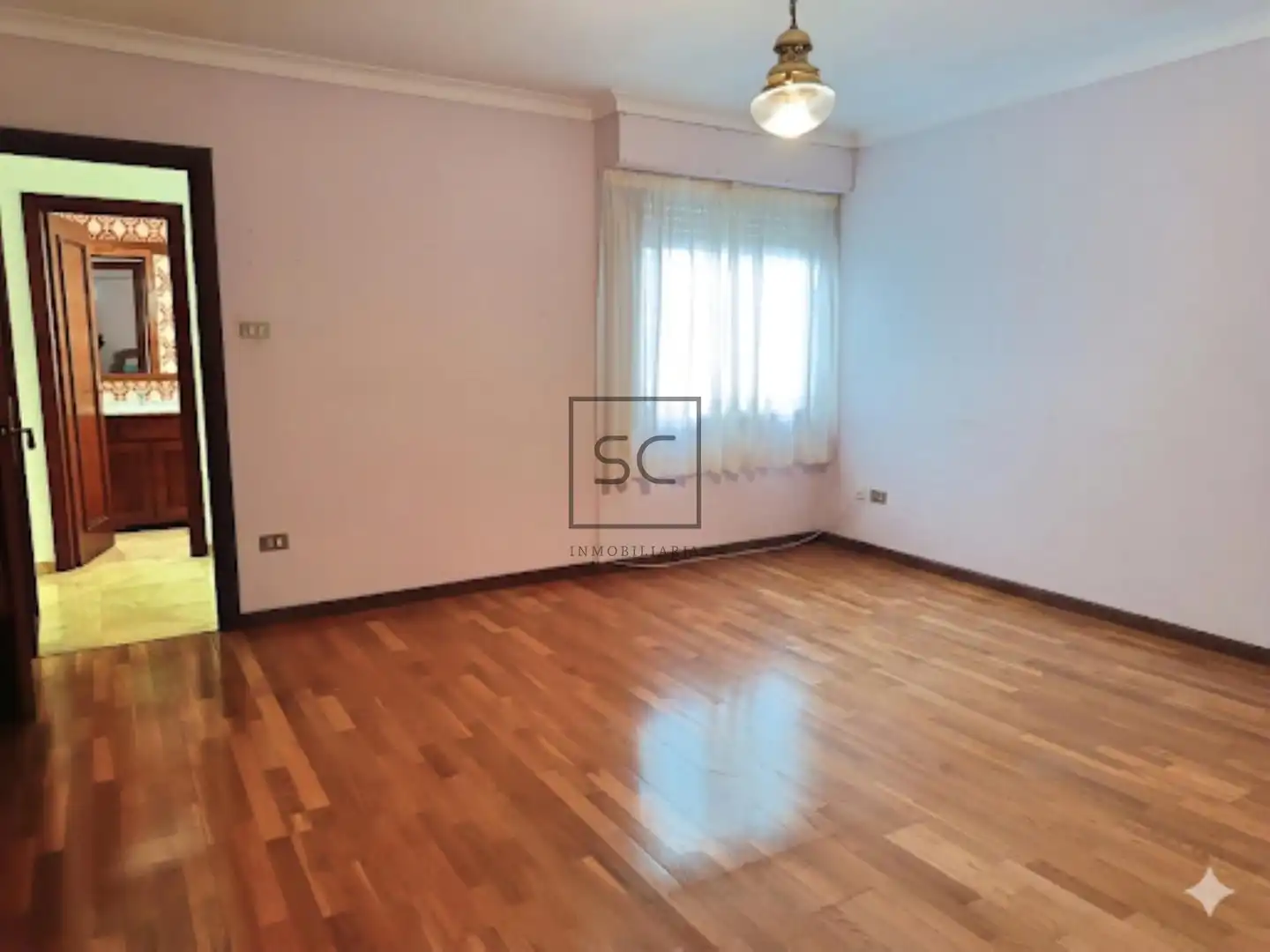 Bedroom of Flat for sale in Canido
