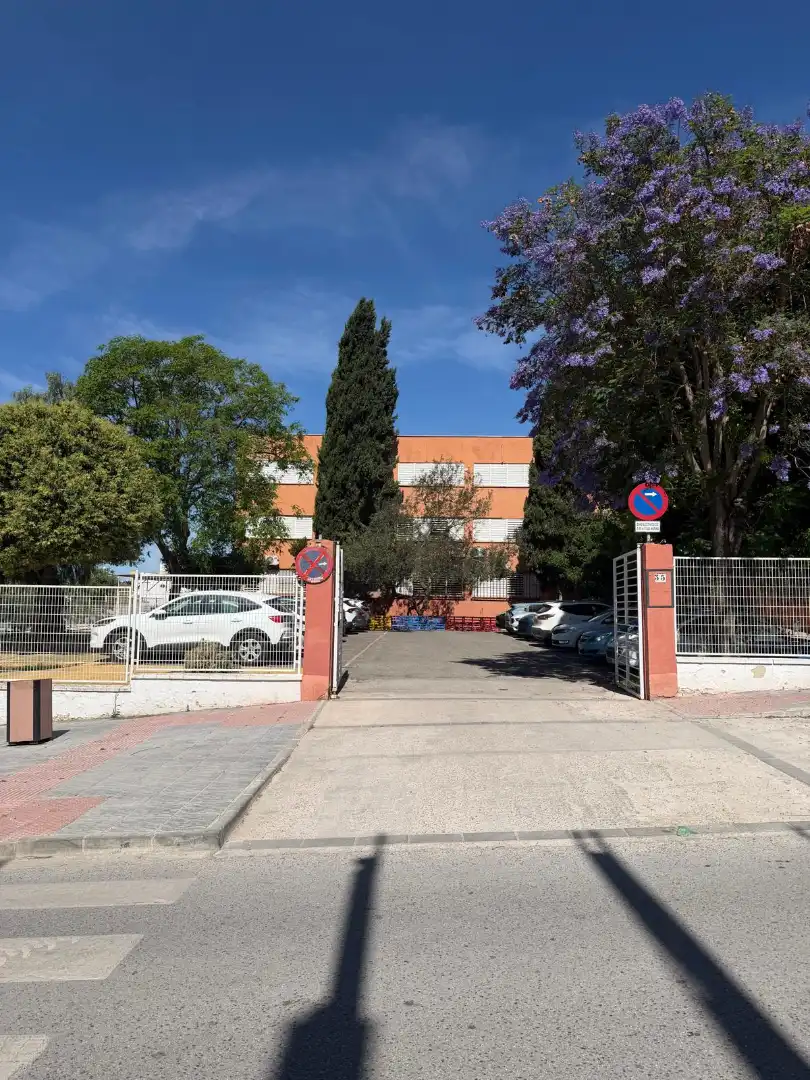 Vista exterior de Àtic en venda en Coria del Río