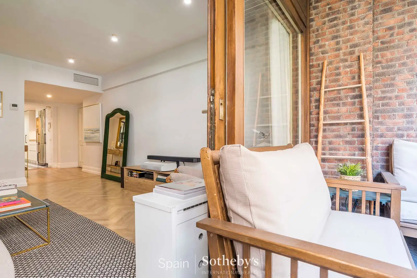 Apartments for rent in Madrid  with Air Conditioner, Heating and Terrace
