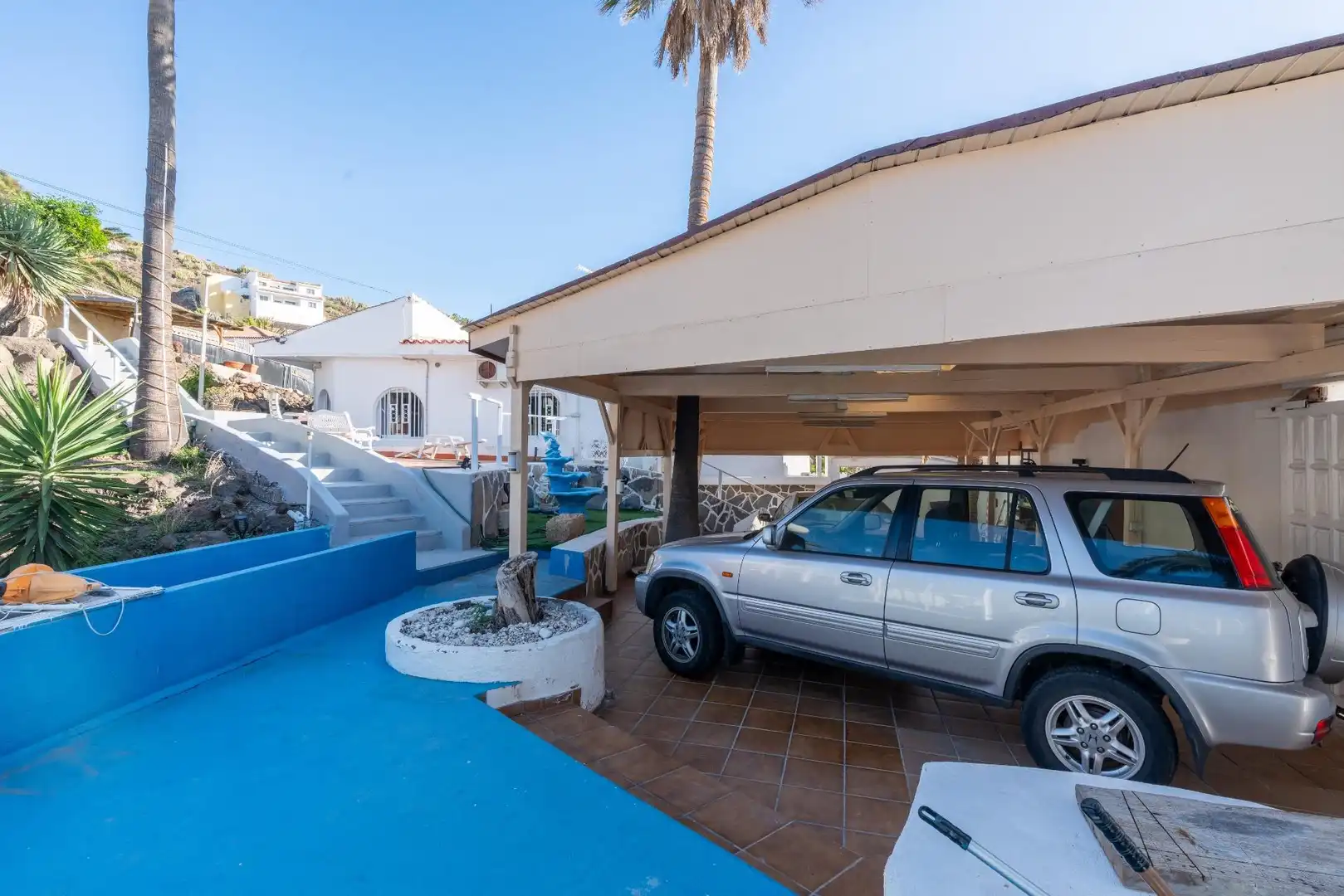 Aparcament de Casa o xalet en venda en Granadilla de Abona amb Jardí privat, Terrassa i Piscina