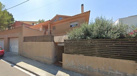 Solvia Inmobiliaria  Chalet independiente Canyelles