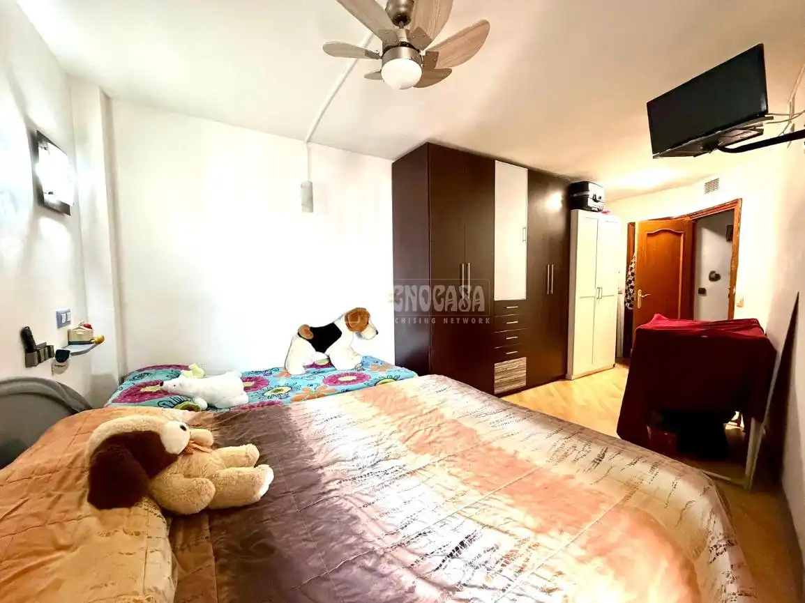 Habitación de Piso en venta en Móstoles con Aire acondicionado, Calefacción y Terraza