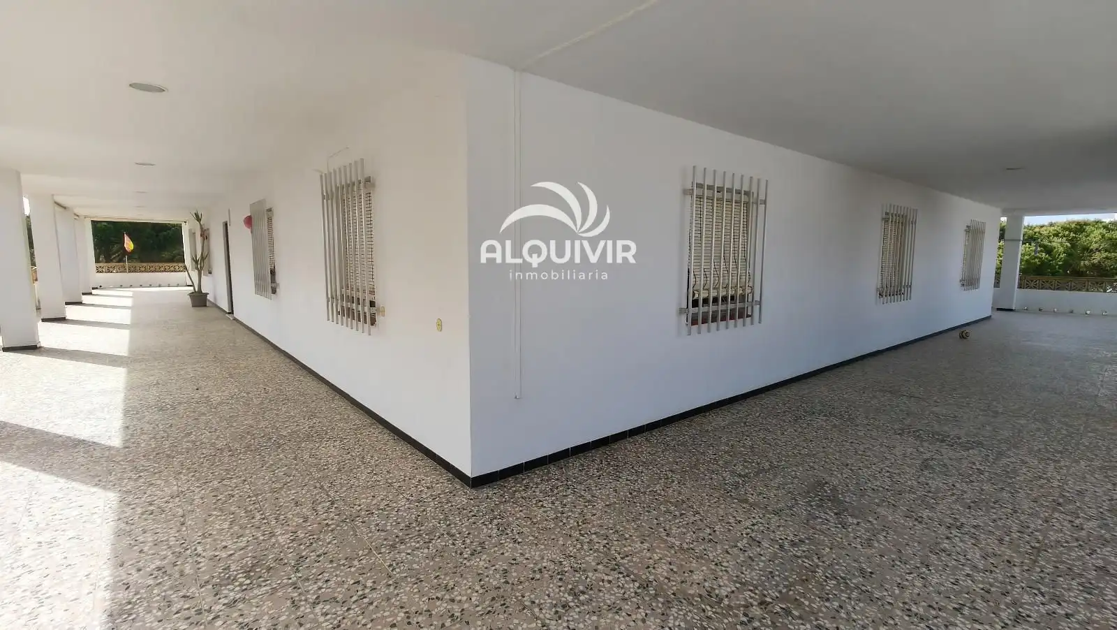 Edificio en venta en Almonte