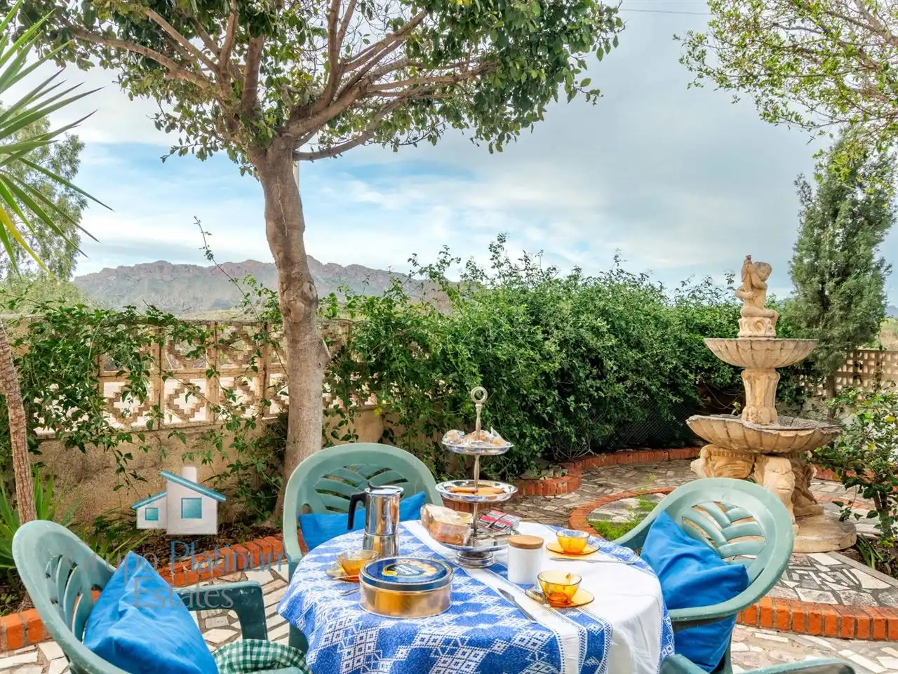 Terraced house with garden for sale in San Juan de los Terreros, imagen 3