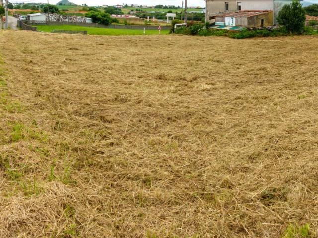 Terreno residencial en Venta en Calle la Reina, 3 en Bezana - Prezanes