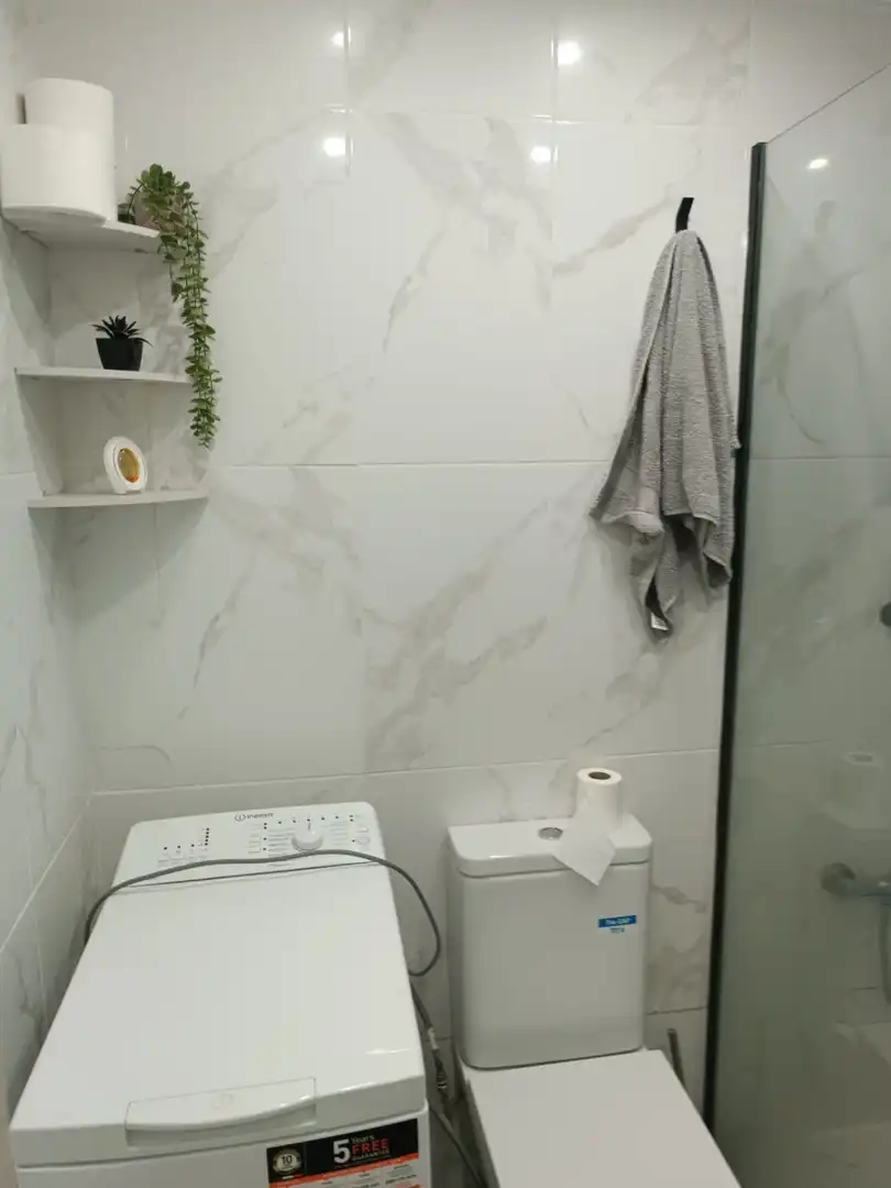 Bathroom of Apartments for rent in Torrevieja  with Air Conditioner, Heating and Swimming Pool