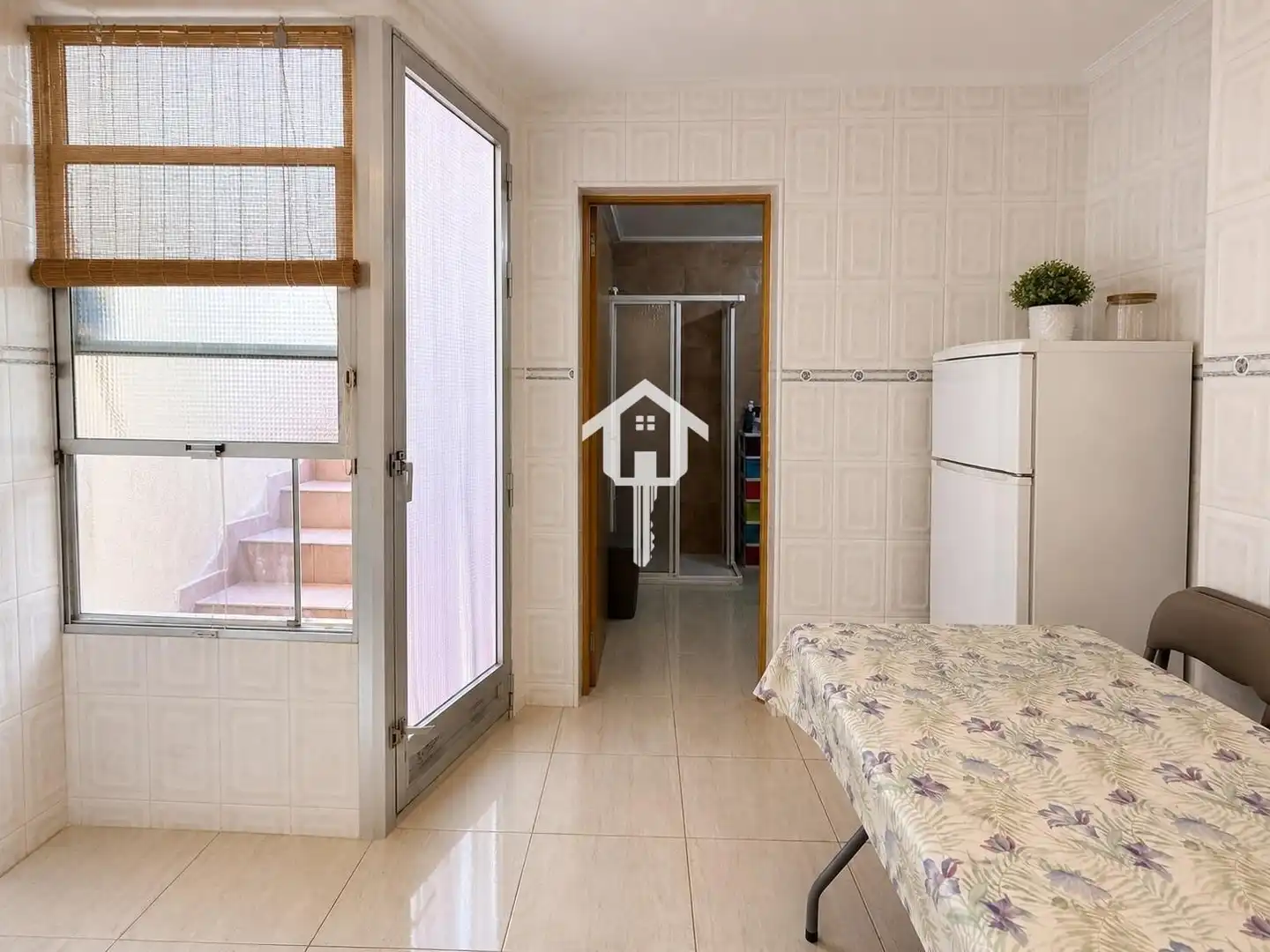 Vista exterior de Casa o chalet en venta en Alicante / Alacant con Aire acondicionado, Terraza y Balcón