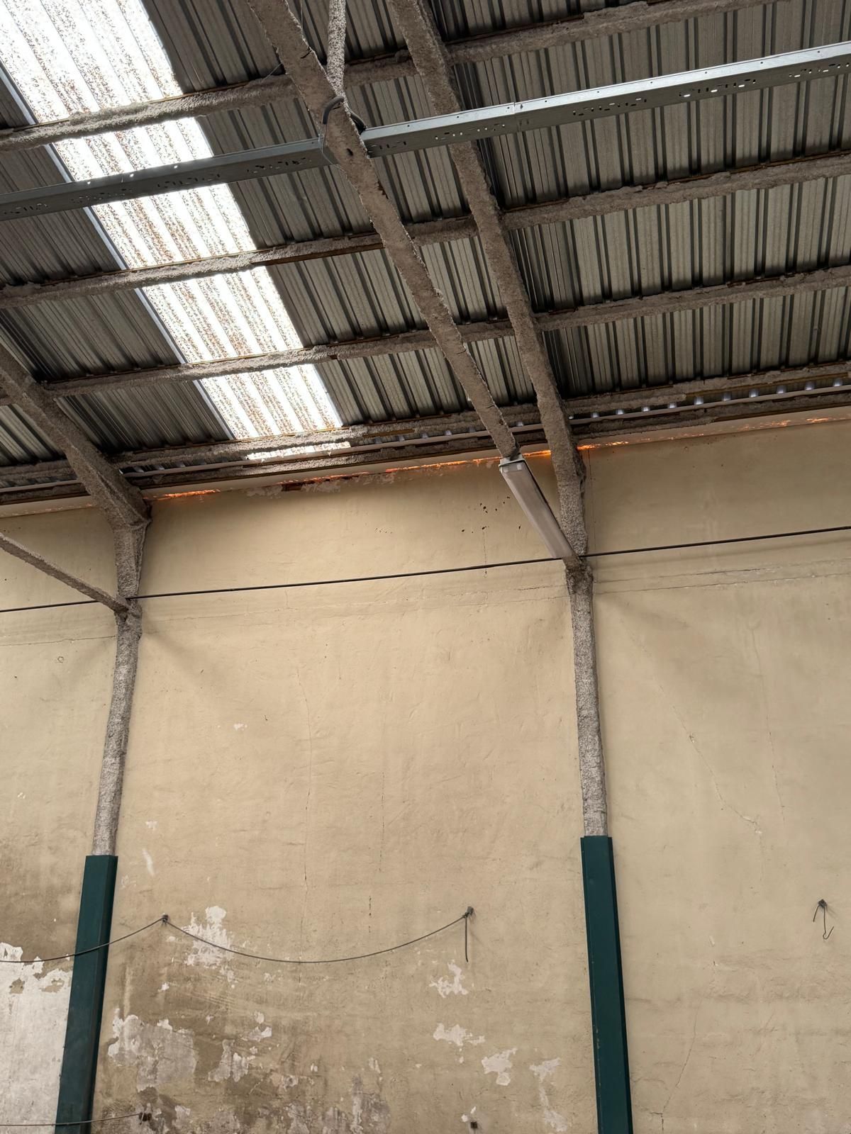 Industrial buildings for rent in Avenida de la Vital, Centro Histórico, Centro ciudad