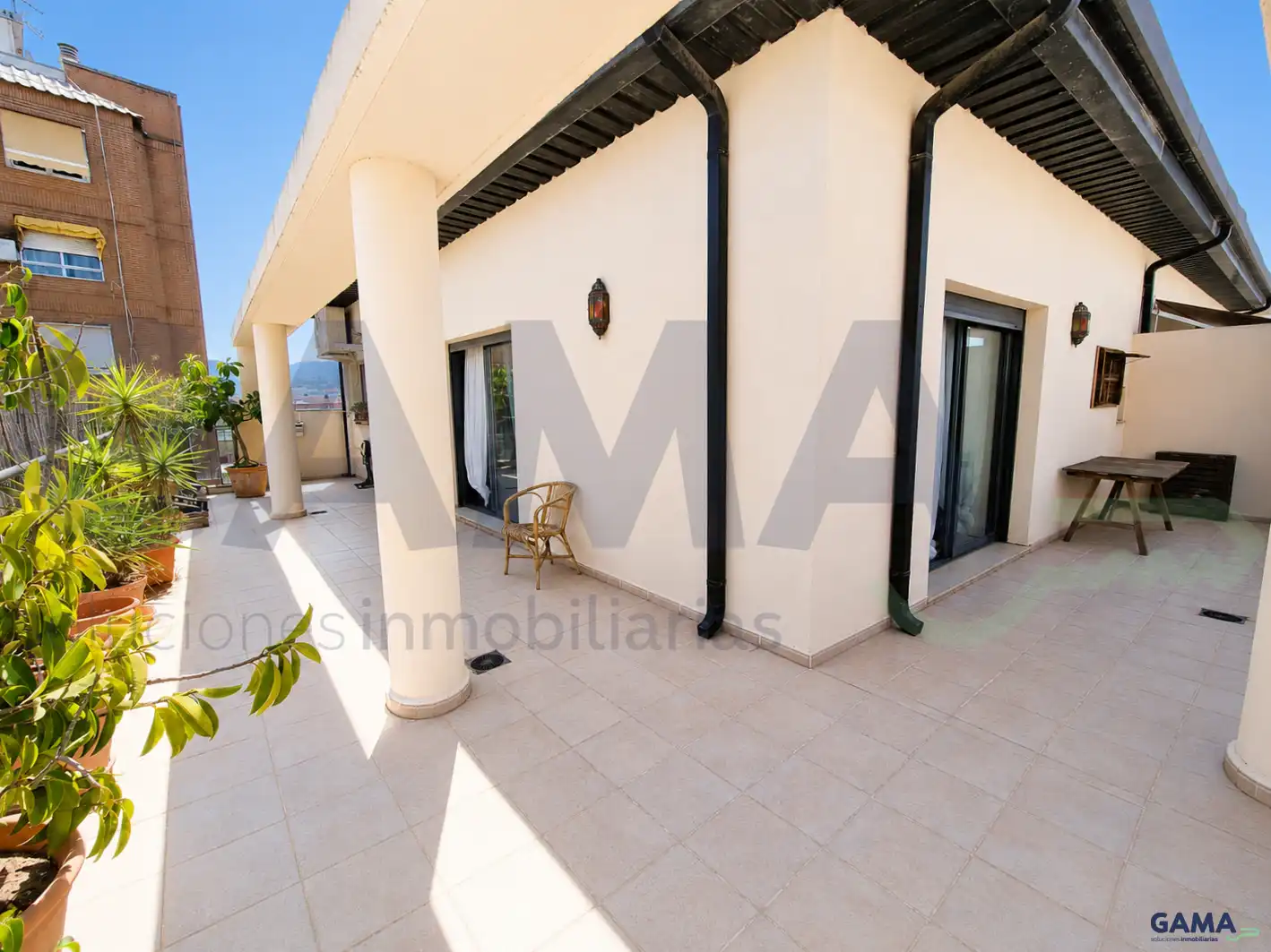 Terrasse von Dachboden zur Miete in Alzira mit Klimaanlage, Terrasse und Möbliert